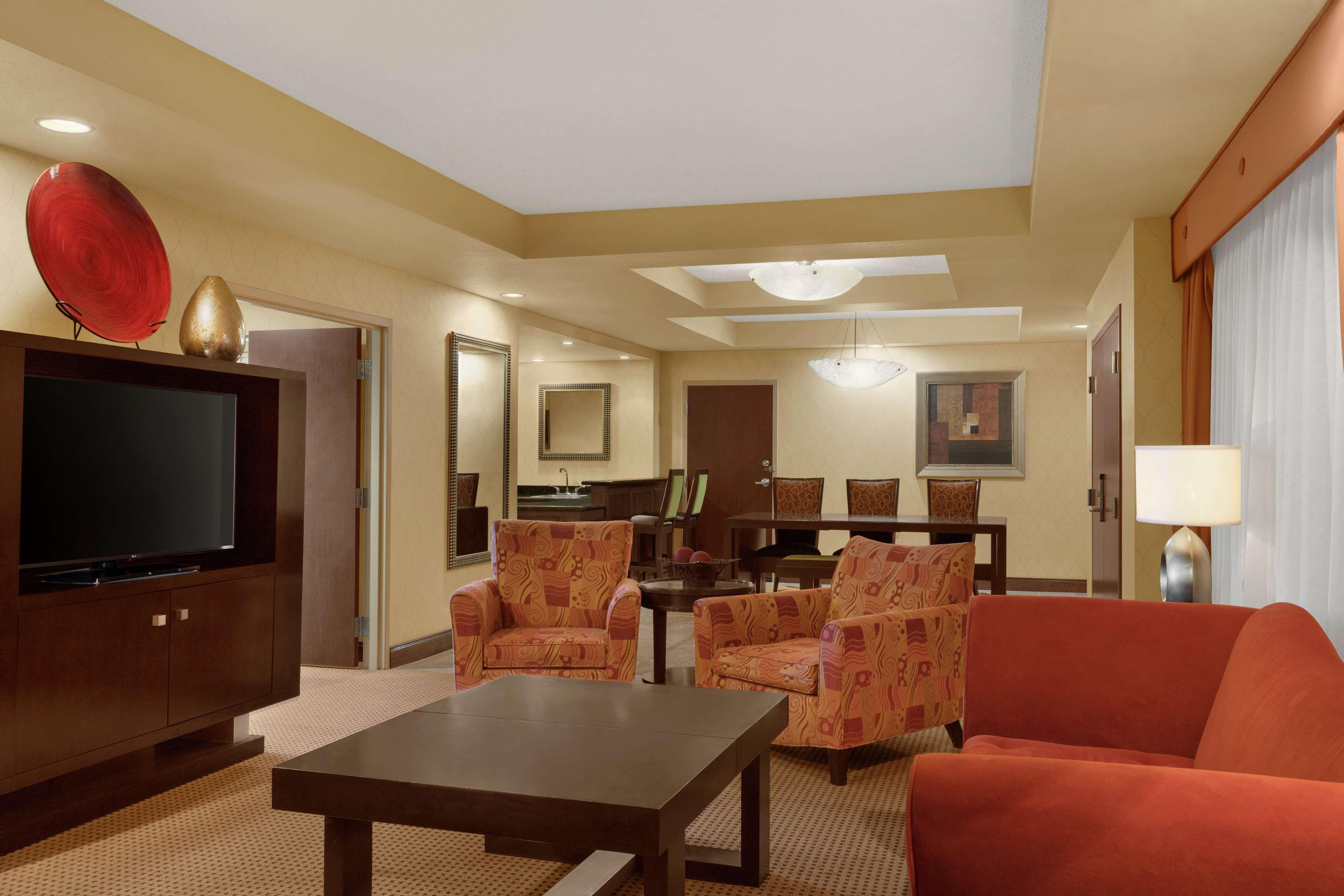 Embassy Suites Huntsville Eksteriør billede