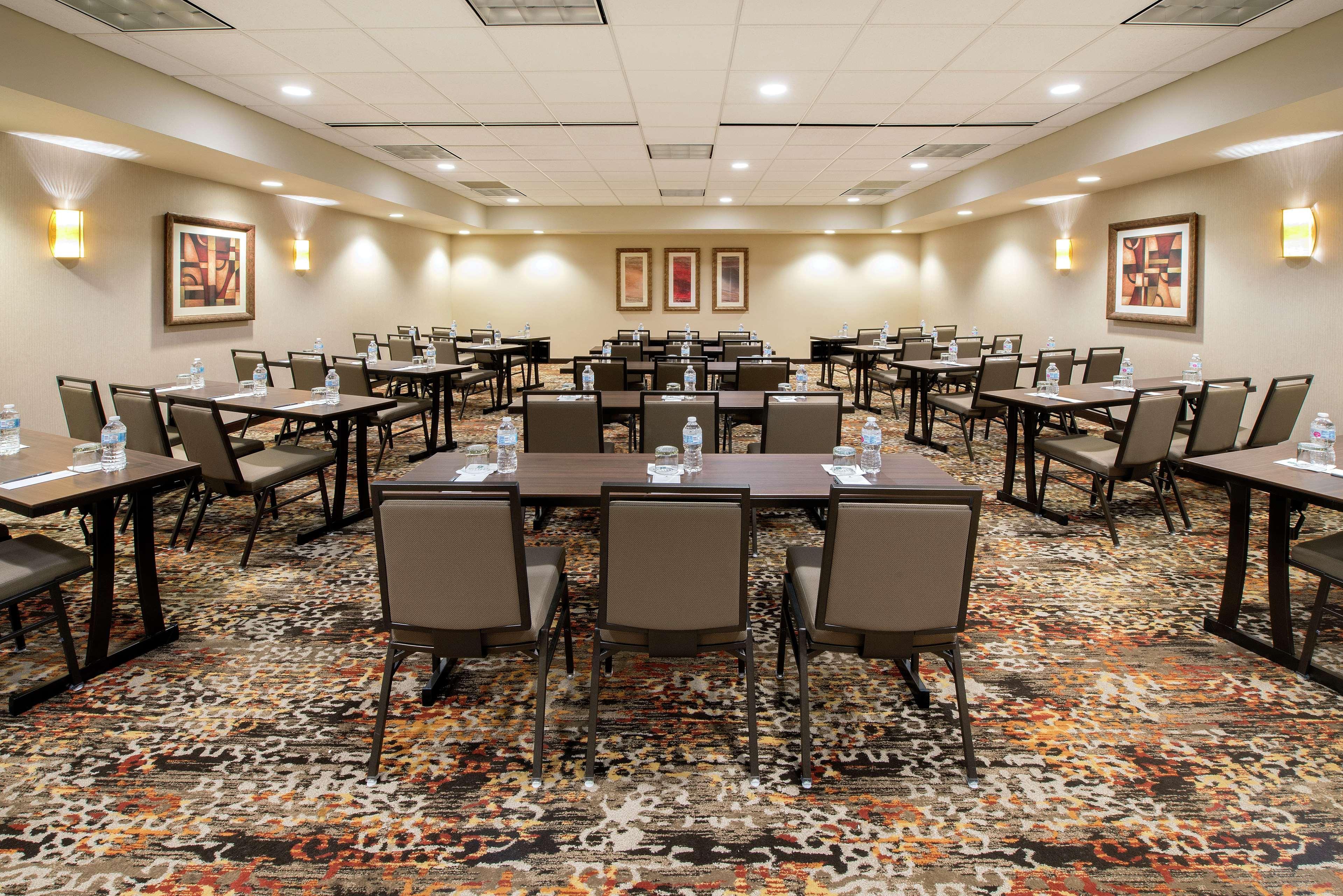 Embassy Suites Huntsville Eksteriør billede